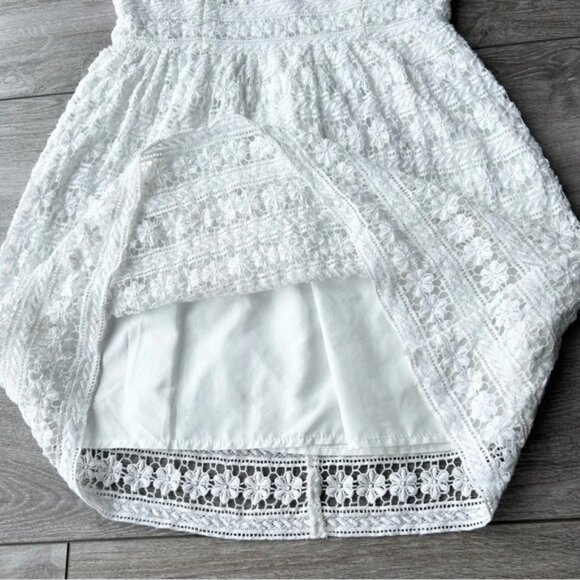 BB Dakota Andree White Lace Dress - Picture 9 of 15